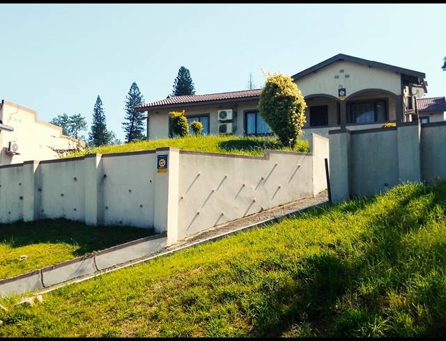 9 BEDROOM HOUSE FOR SALE IN HIGH RIDGE